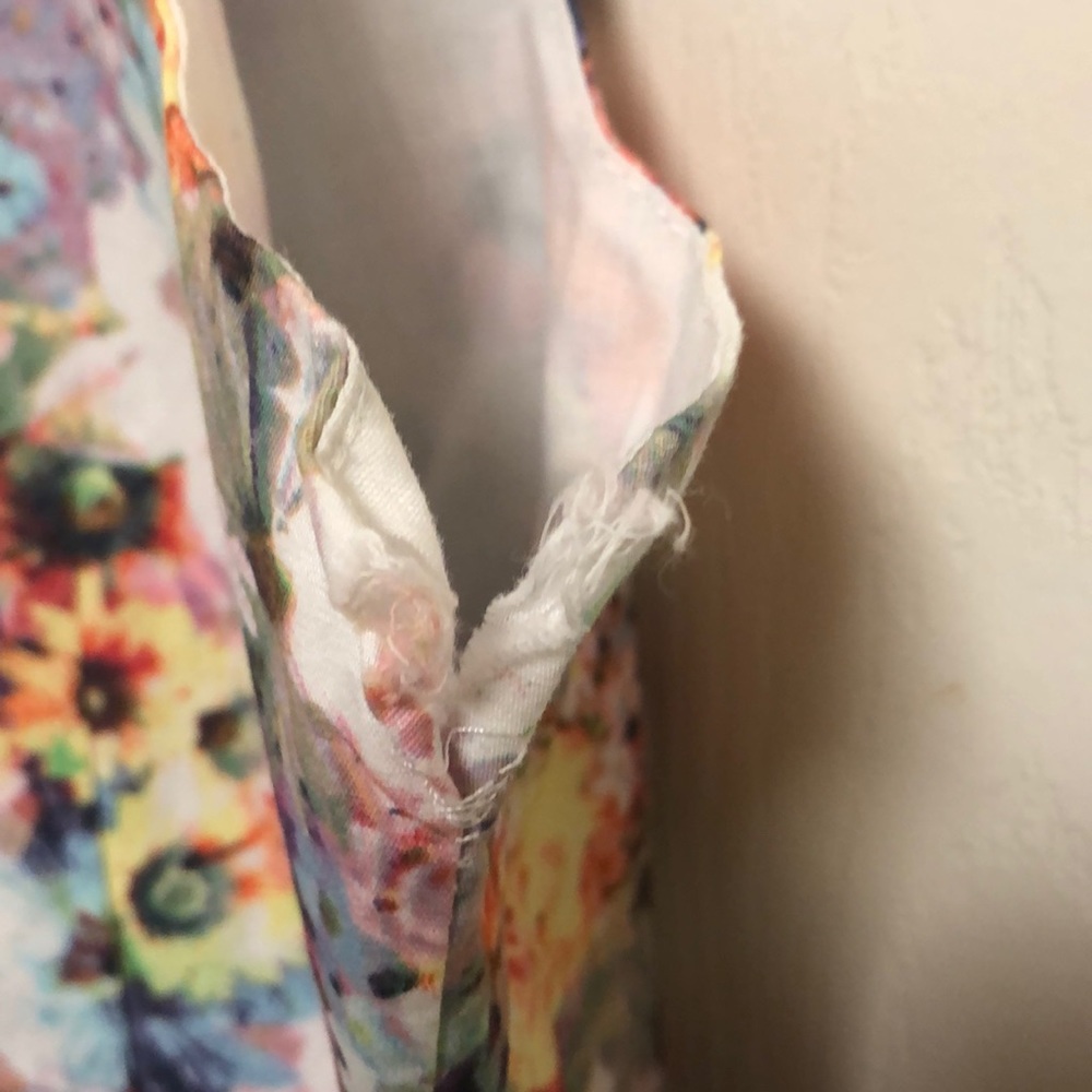 Dress - Picture 4 of 5